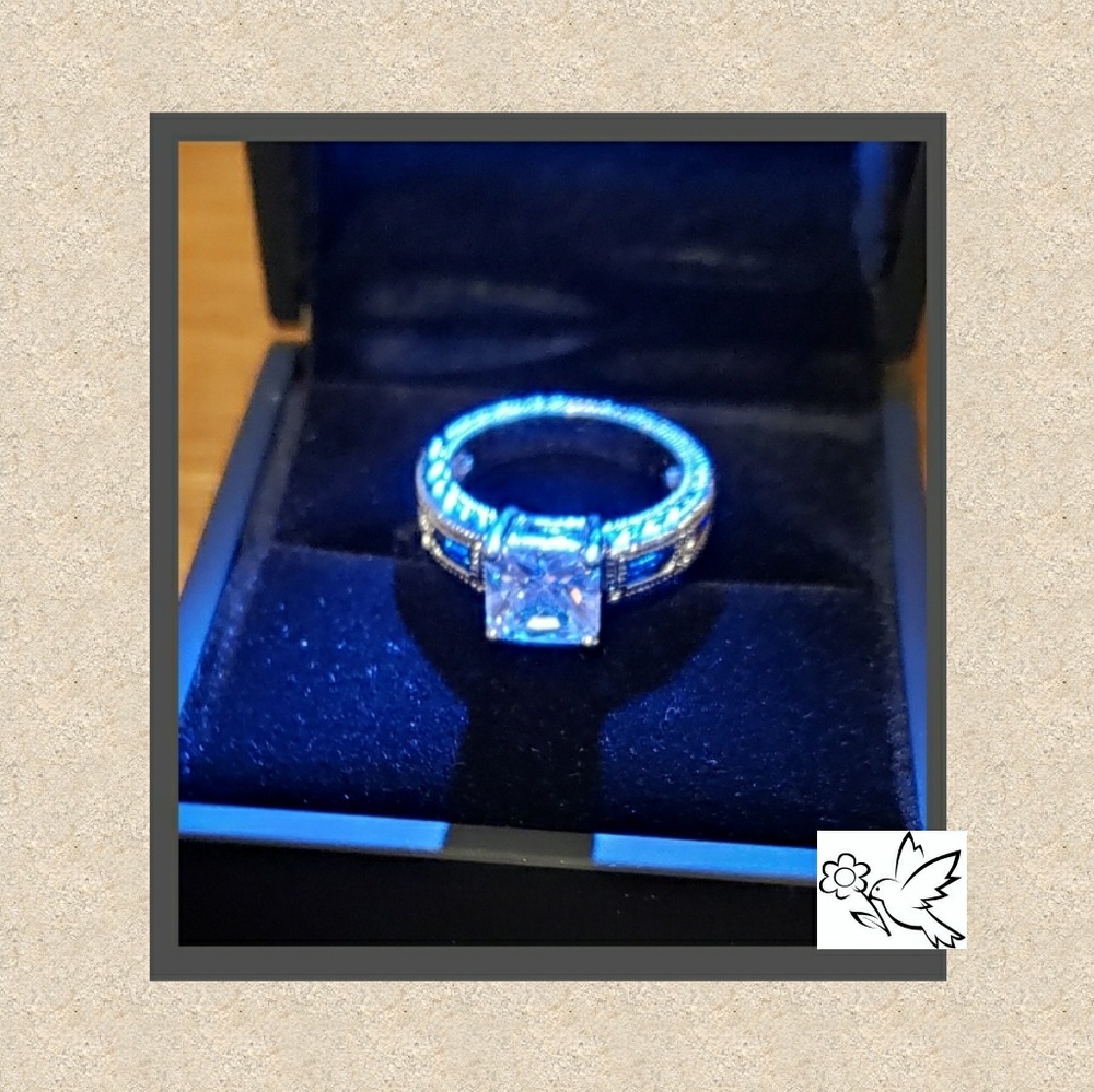 Diamond & Sapphire CZ solitaire
